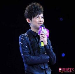 娱乐爆料何炅,揭秘明星幕后趣事